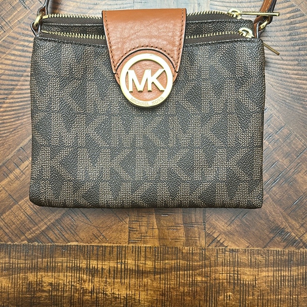 Michael Kors Black and Brown Crossbody Bag